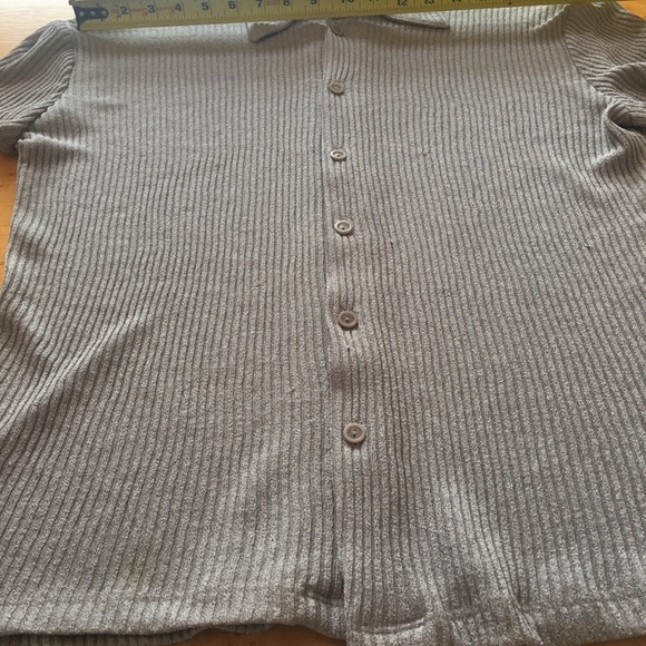 LE CHATEAU Short Sleeve Summer Shirt. Small - Picture 5 of 10